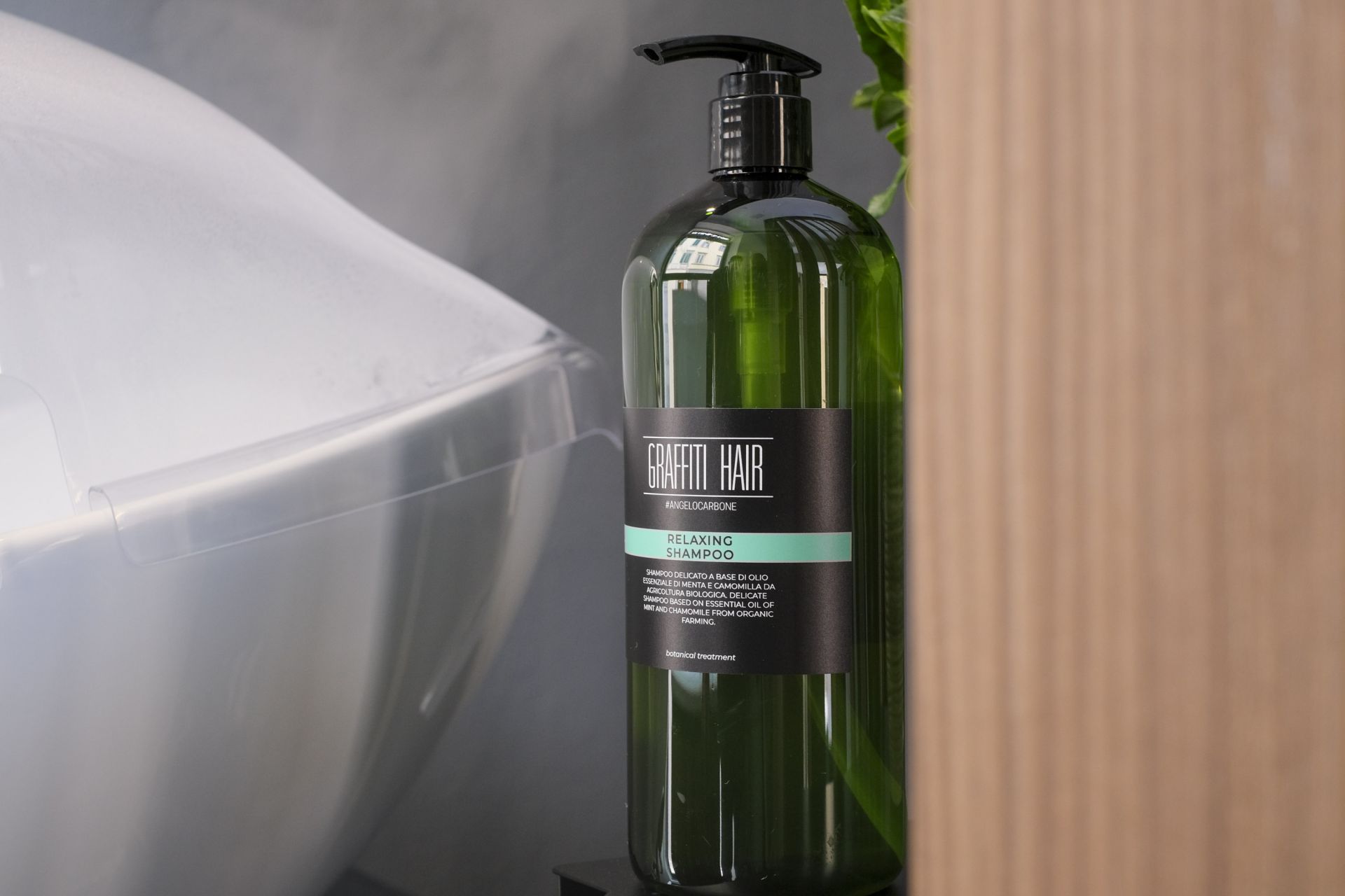 Graffiti Hair-Relaxing Shampoo